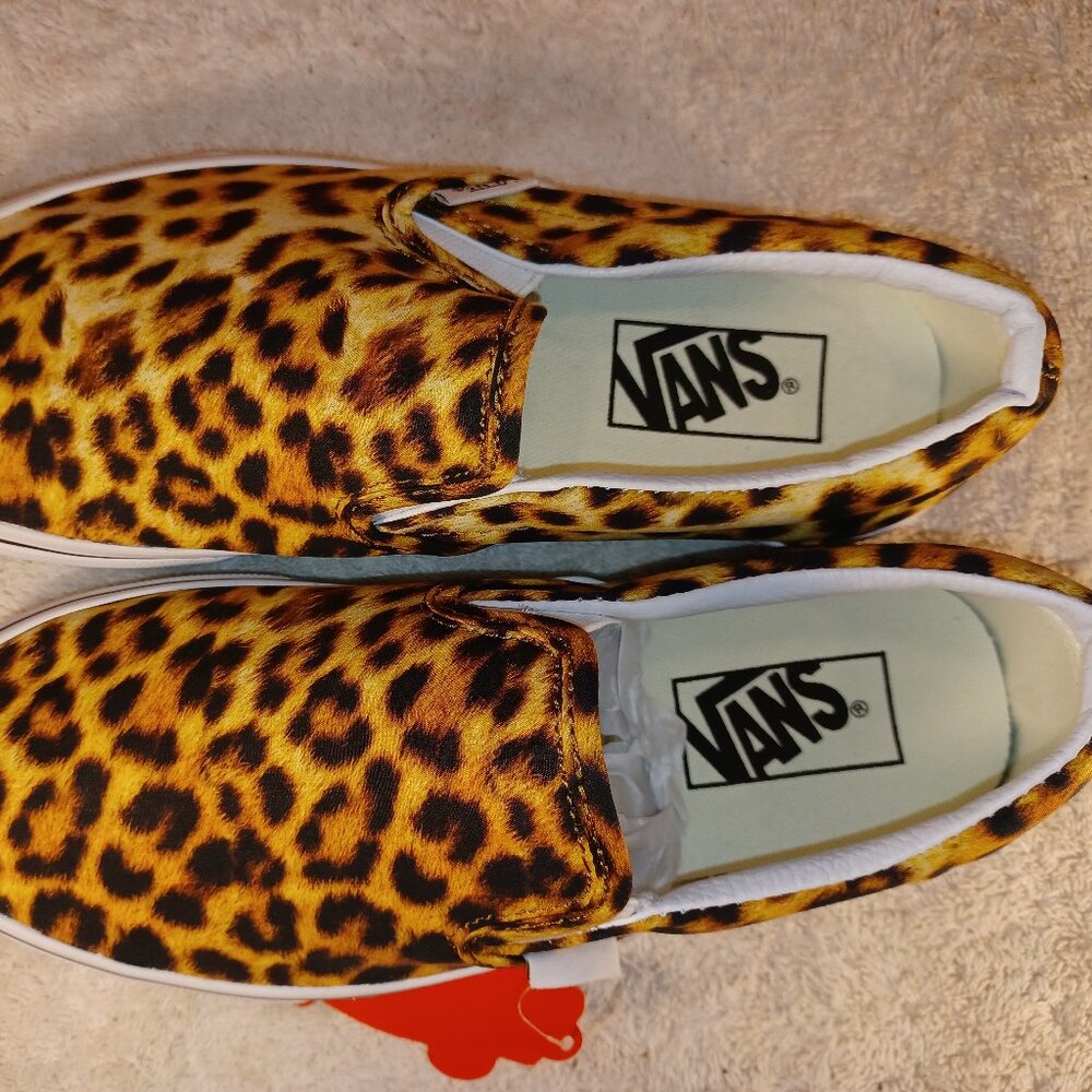 Vans Men's 4.5/Women's 6 Classic Slip On Leopard Black/True White VN0A5A08316 - Picture 10 of 12